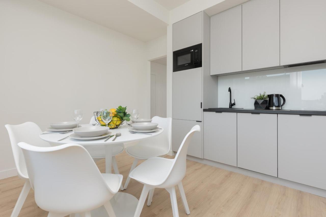 Amazing Spacious Apartments In Warsaw City Center By Noclegi Renters Екстериор снимка